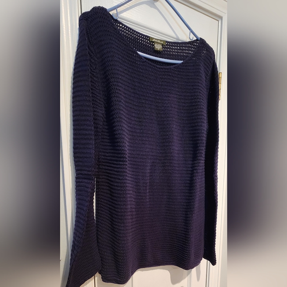 Eddie Bauer blue lightweight sweater